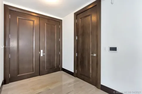 17749 Collins Avenue Sunny Isles Beach FL 33160