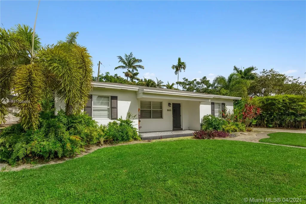 8005 SW 63rd Place Miami FL 33143