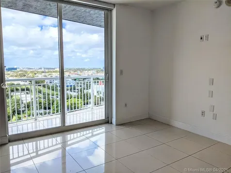 275 NE 18th Street Miami FL 33132
