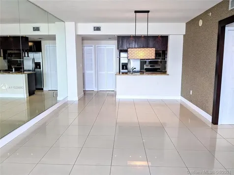 275 NE 18th Street Miami FL 33132