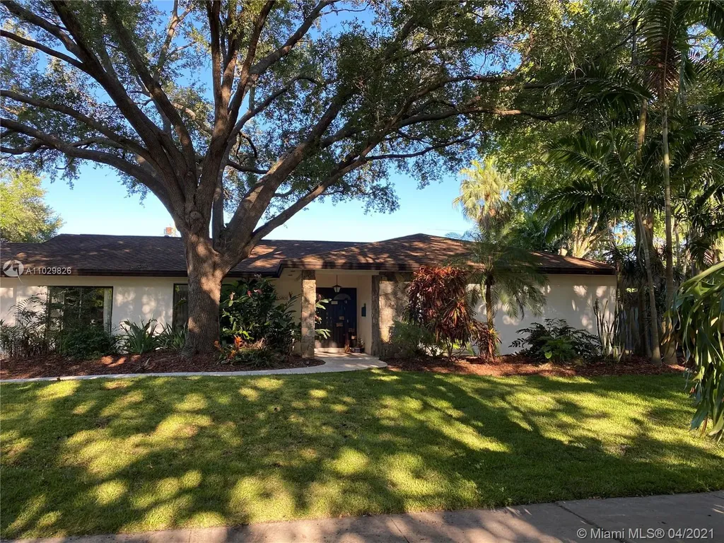 15801 SW 86th Avenue Palmetto Bay FL 33157