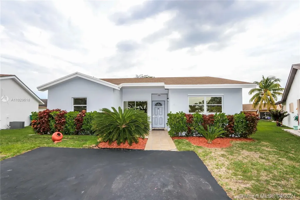 4211 SW 138th Place Miami FL 33175