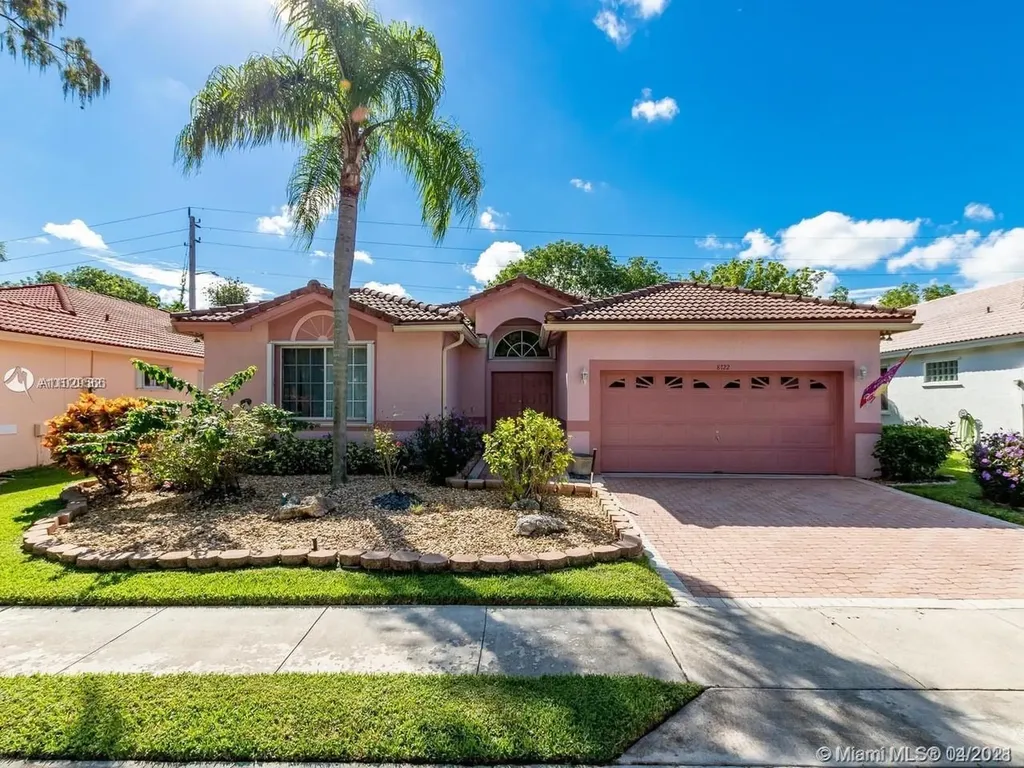 8722 NW 75th Court Tamarac FL 33321