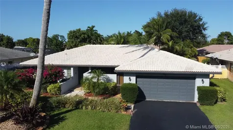 767 Ramblewood Drive Coral Springs FL 33071