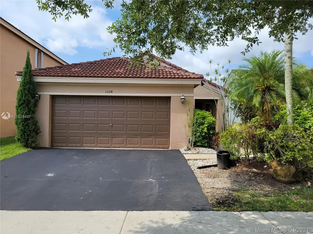 1324 Plumosa Way Weston FL 33327