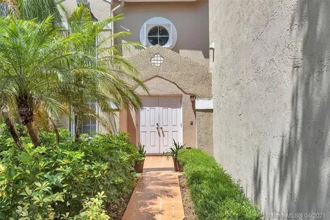 1285 Bayview Circle Weston FL 33326