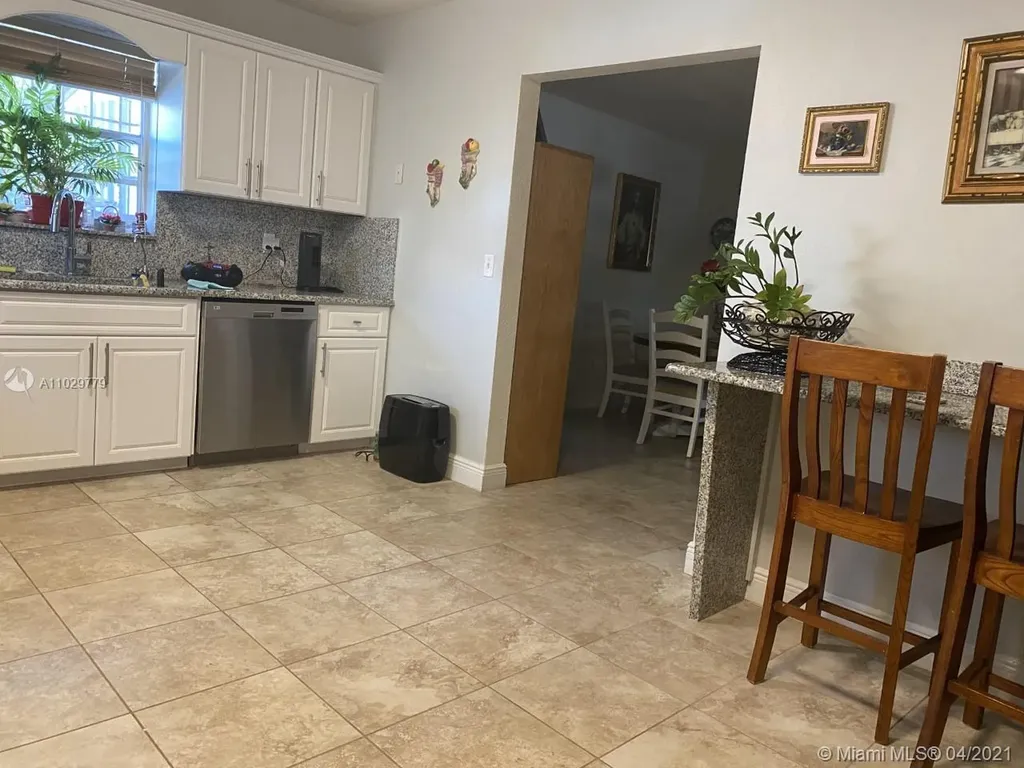 30 SW 55th Avenue Road Coral Gables FL 33134