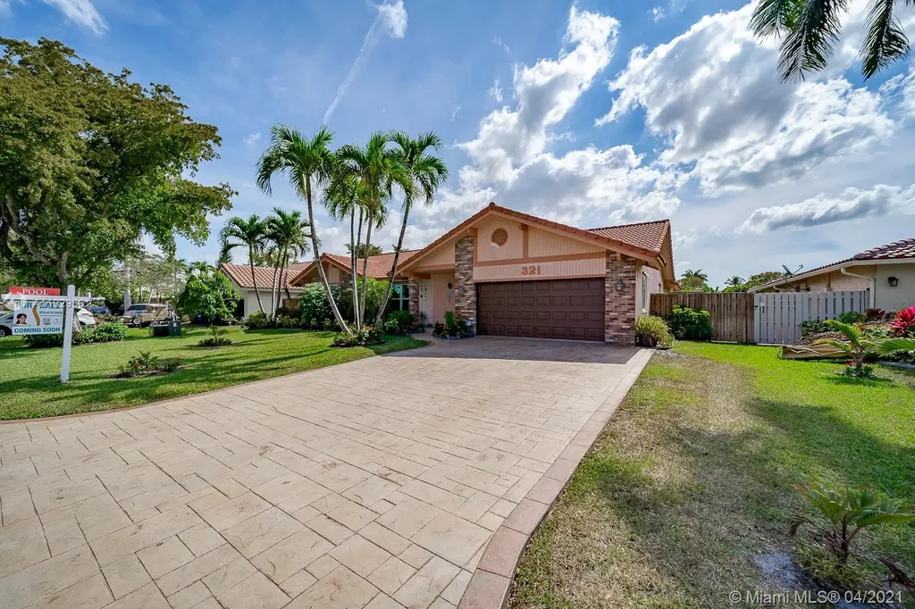 321 NW 108th Avenue Coral Springs FL 33071