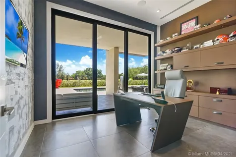 7210 S Prestwick Place Miami Lakes FL 33014