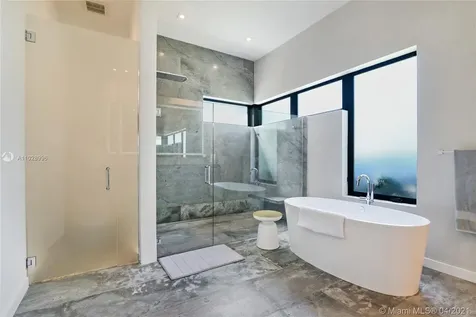 7210 S Prestwick Place Miami Lakes FL 33014