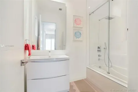 7210 S Prestwick Place Miami Lakes FL 33014