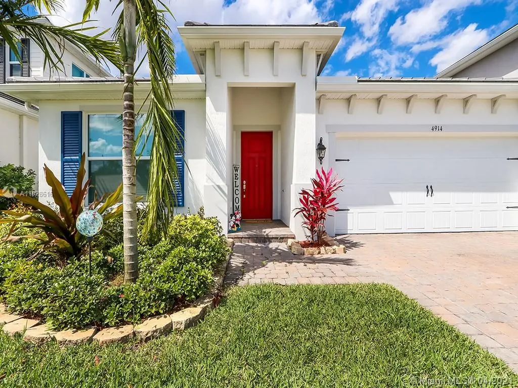 4914 SW Montclair Drive Stuart FL 34997