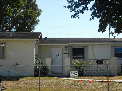 17300 NW 80th Avenue Hialeah FL 33015
