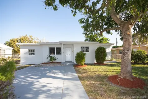 1431 NE 156th Terrace North Miami Beach FL 33162