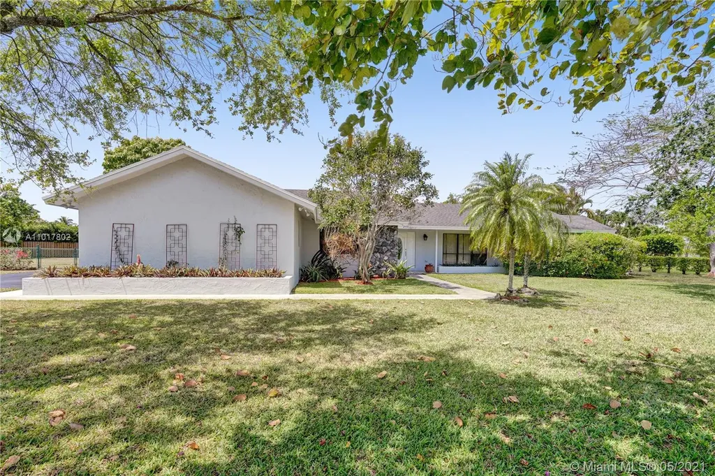 15203 SW 164th Street Miami FL 33187