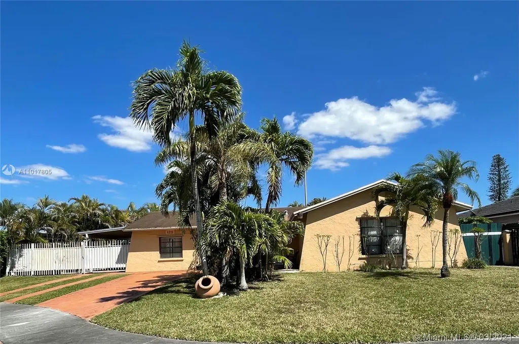 4225 SW 132nd Court Miami FL 33175