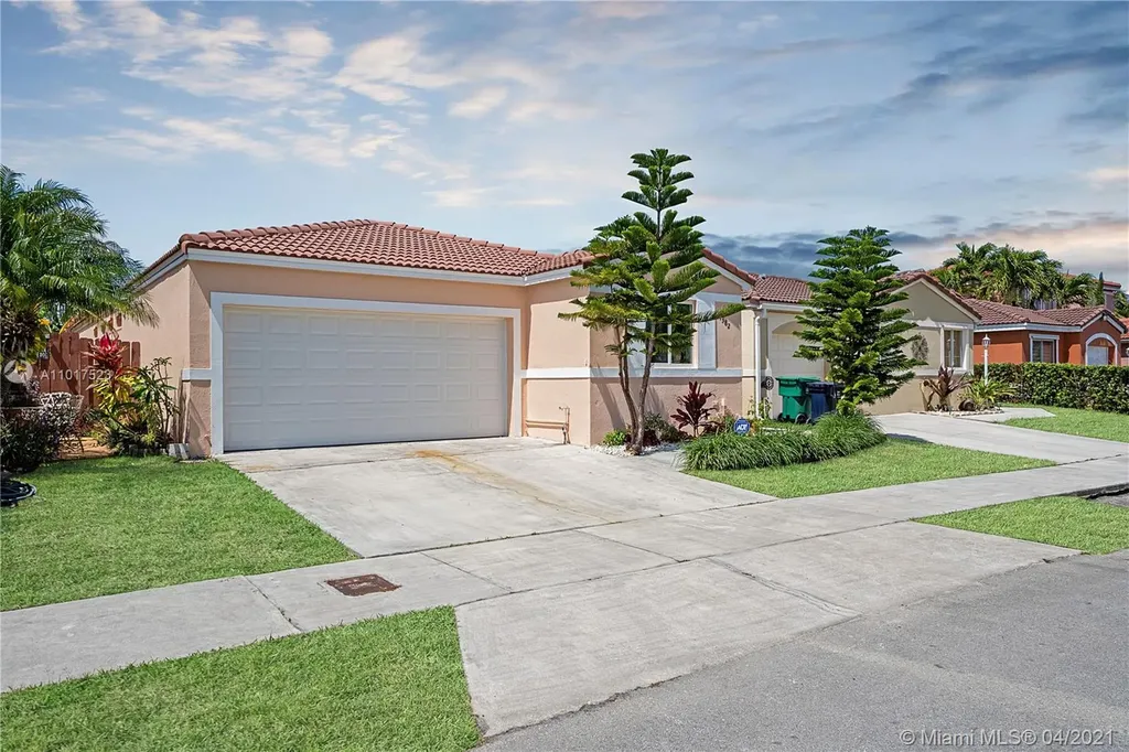 17382 SW 143rd Place Miami FL 33177
