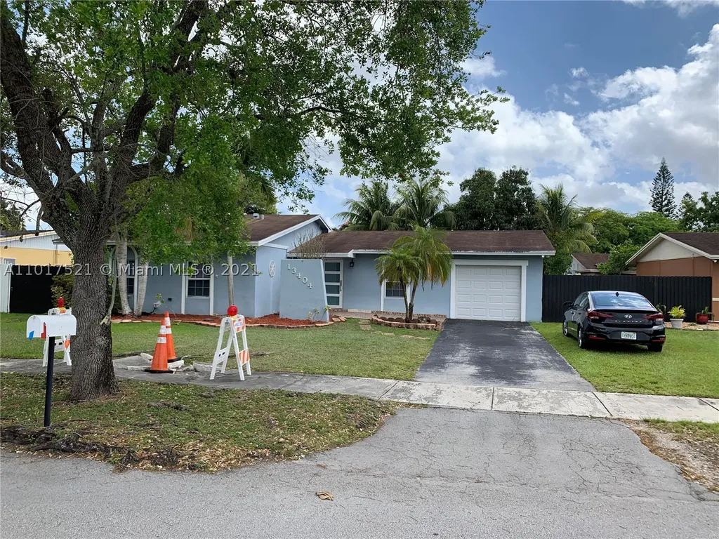 13404 SW 73rd Terrace Miami FL 33183