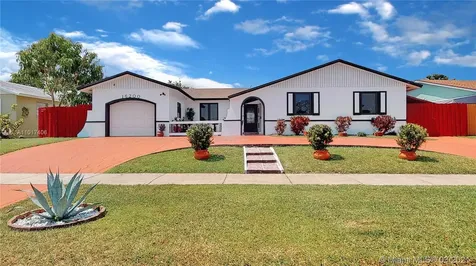 16200 SW 107th Place Miami FL 33157