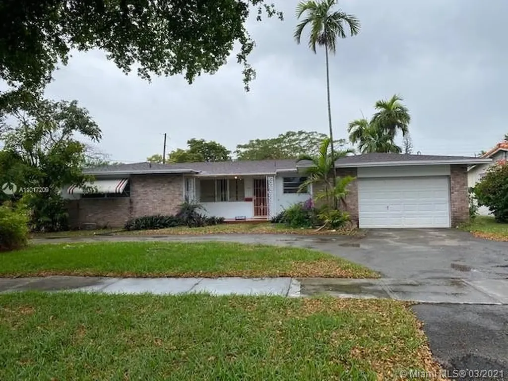 700 Rio Vista Drive Miami Springs FL 33166