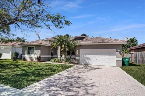 15751 SW 148th Terrace Miami FL 33196
