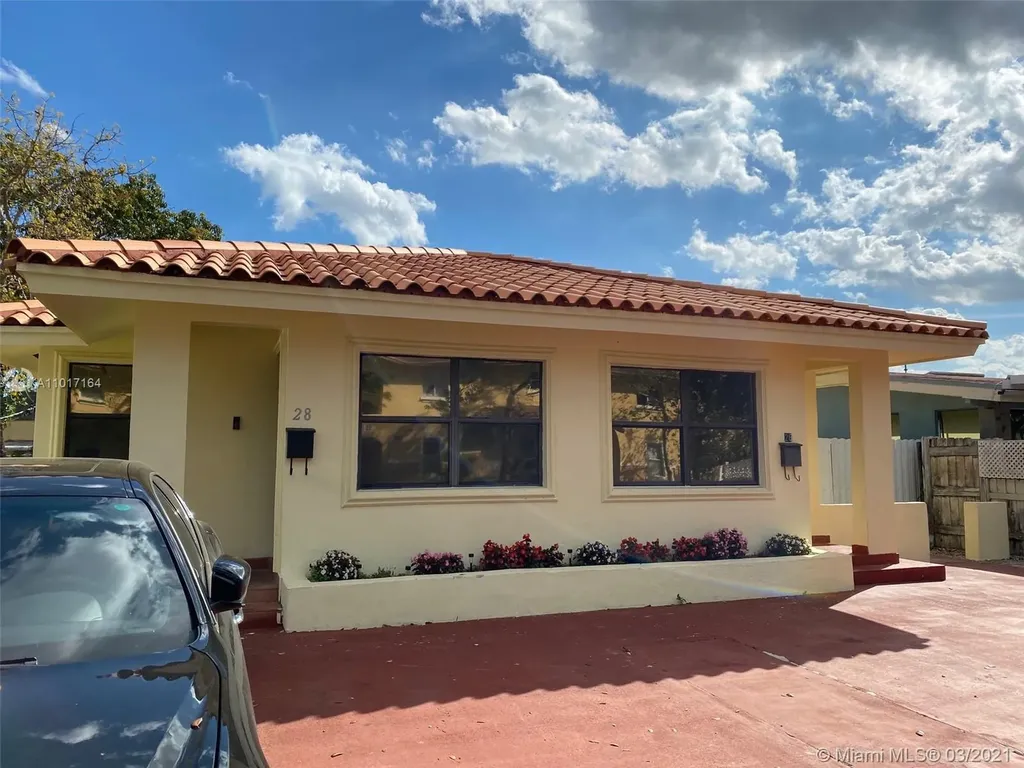 26 E 20th Street Hialeah FL 33010