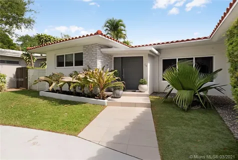 54 Bay Heights Drive Miami FL 33133