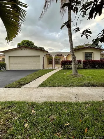 9325 NW 24th Place Pembroke Pines FL 33024