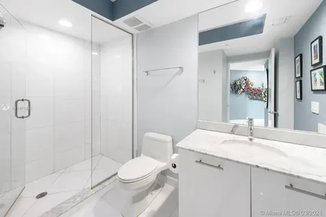 55 SE 6th Street Miami FL 33131