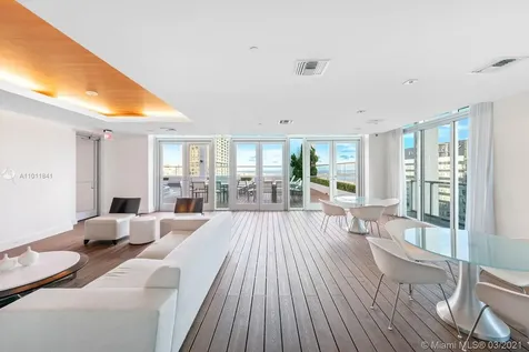 55 SE 6th Street Miami FL 33131