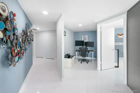 55 SE 6th Street Miami FL 33131