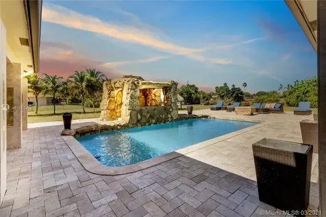 17801 SW 52nd Court Southwest Ranches FL 33331