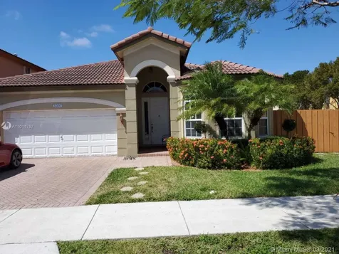 8566 NW 110th Avenue Doral FL 33178