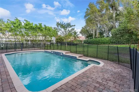 3817 Heron Ridge Lane Weston FL 33331