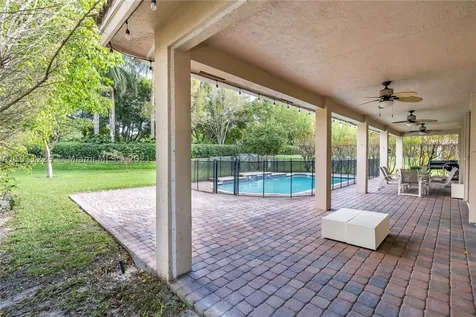 3817 Heron Ridge Lane Weston FL 33331