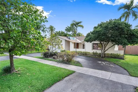 21131 Highland Lakes Boulevard Miami FL 33179