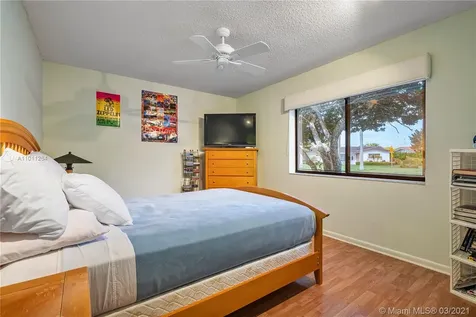 21131 Highland Lakes Boulevard Miami FL 33179
