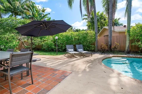 21131 Highland Lakes Boulevard Miami FL 33179