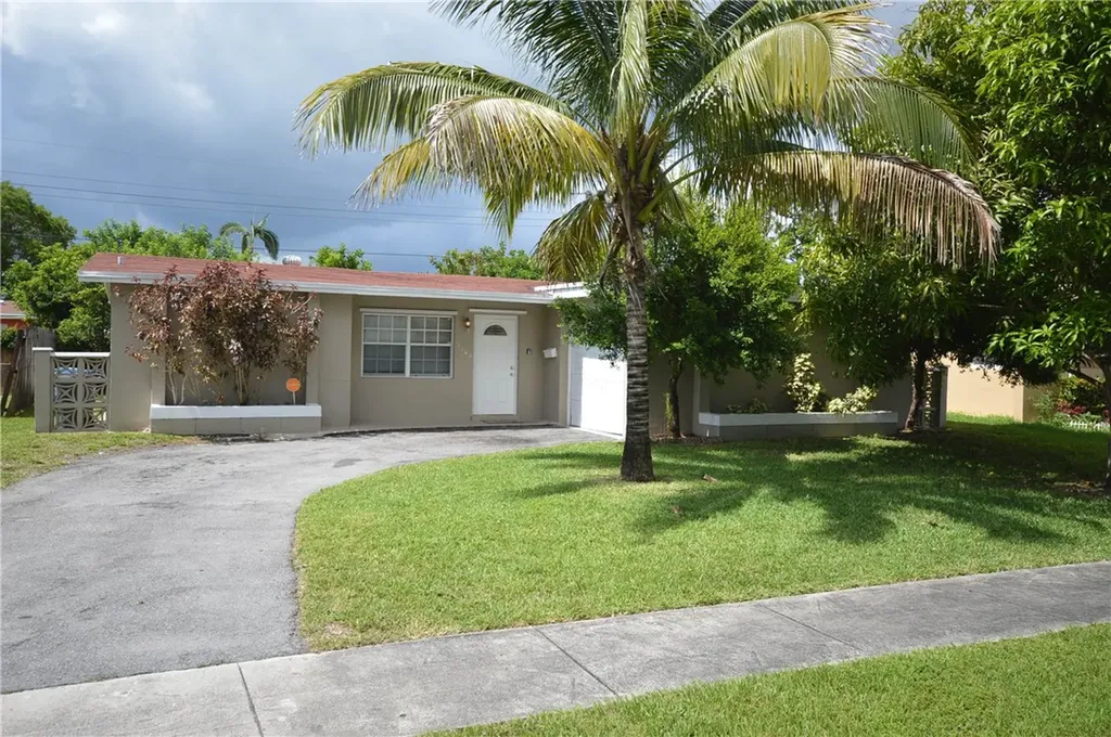 5660 SW 59th Place South Miami FL 33143