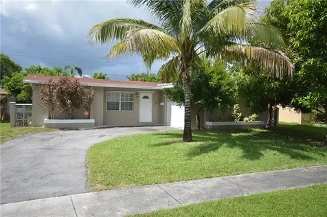 5660 SW 59th Place South Miami FL 33143