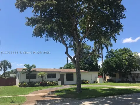 210 SW 64th Way Pembroke Pines FL 33023