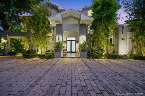 7330 SW 105th Terrace Pinecrest FL 33156