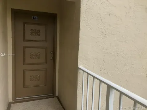 7715 SW 86th Street Miami FL 33143