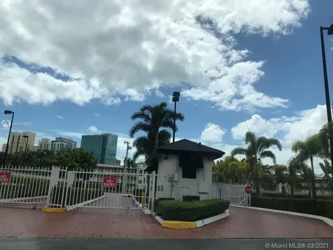 7715 SW 86th Street Miami FL 33143
