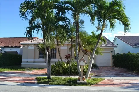 9032 NW 147th Terrace Miami Lakes FL 33018