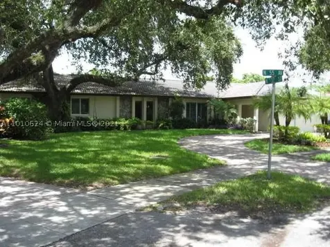 3700 N 55th Avenue Hollywood FL 33021