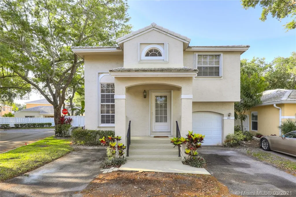 9877 NW 2nd Court Plantation FL 33324