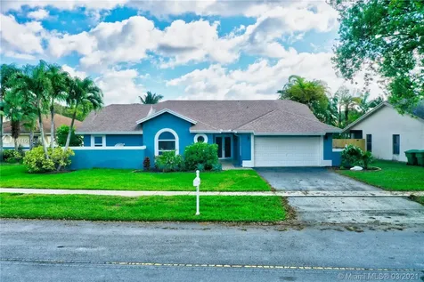 5770 SW 88th Avenue Cooper City FL 33328