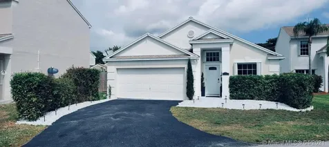 62 King Fisher Way Boynton Beach FL 33436