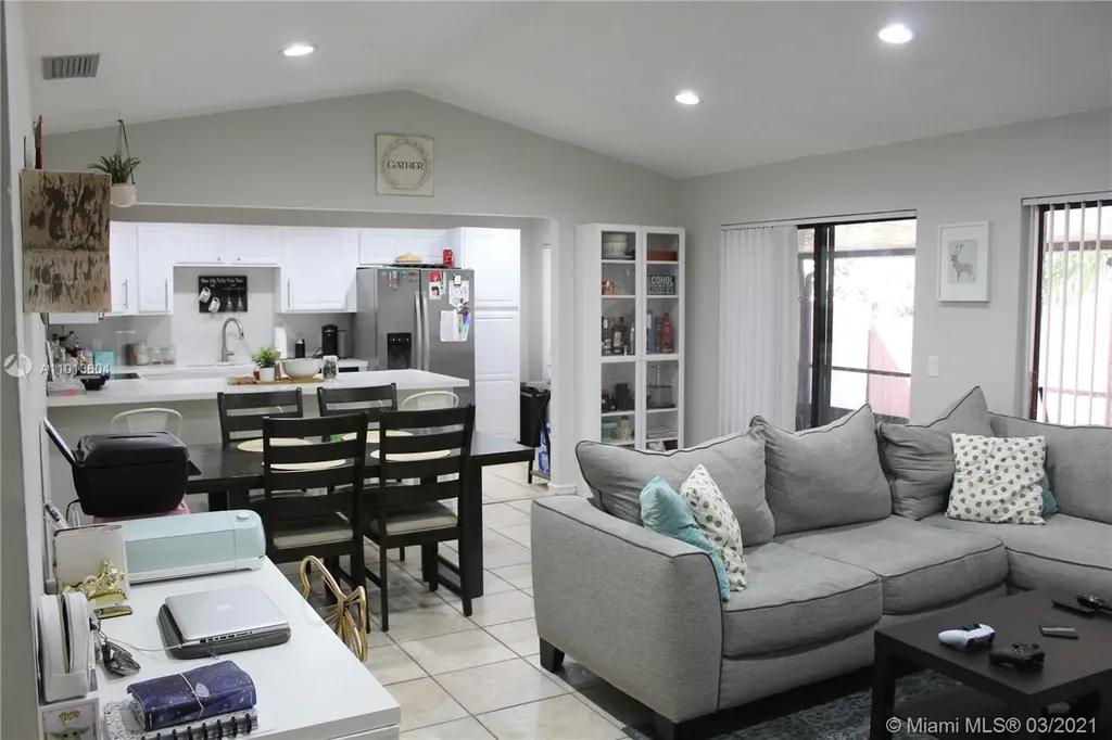 9661 NW 15th Court Pembroke Pines FL 33024